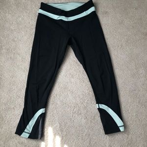 Lululemon Size 6 Crops